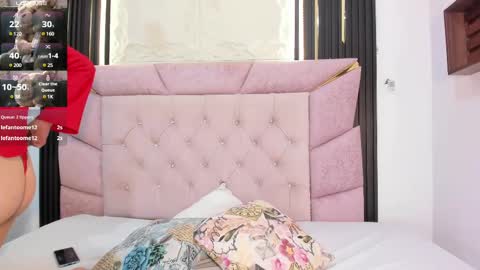 Laurem online show from February 14, 7:54 pm