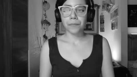 Lauren online show from December 10, 12:28 am