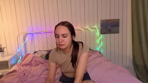 Victoria online show from December 21, 9:24 am