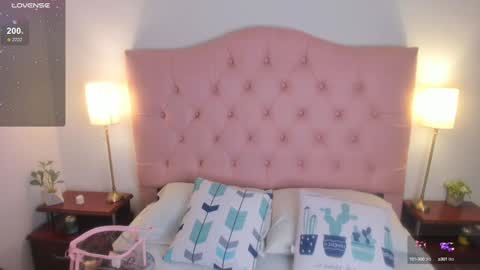 laurenn_smitth online show from January 27, 12:37 pm