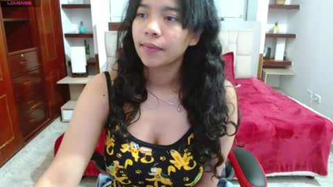 laurent online show from February 6, 3:27 am