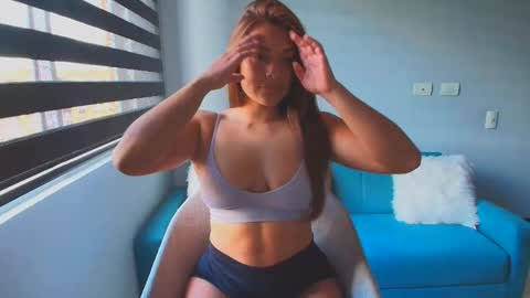 Lauri online show from November 28, 8:45 pm