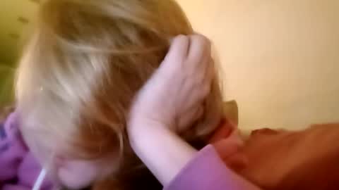 lauriehotxxx online show from January 12, 7:19 pm