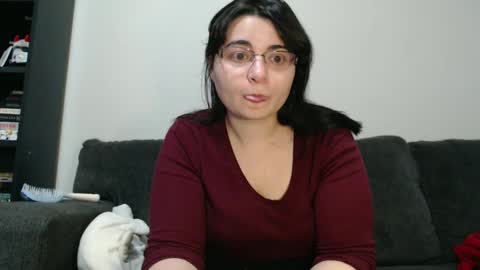 LavanaMaroon online show from December 3, 5:52 am