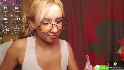 Mia online show from January 19, 1:57 am