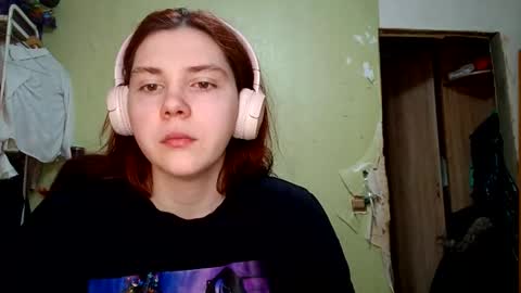 Adeline online show from February 27, 6:24 am