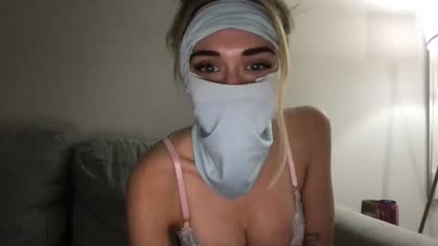 CoupleFirstStream online show from July 29, 11:16 pm