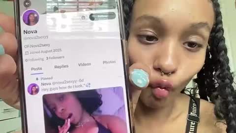 layla online show from September 26, 8:28 pm