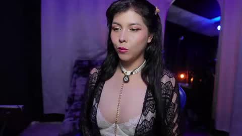 Layra online show from July 18, 9:17 pm