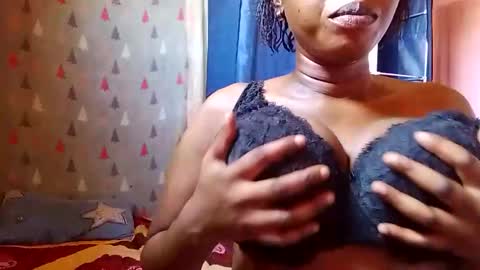 lea50160 online show from March 2, 6:25 am