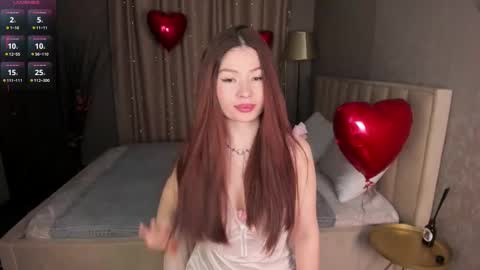 lea_apple online show from February 9, 12:13 am