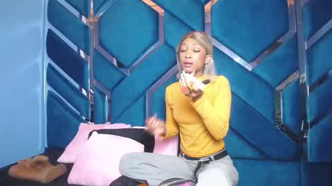 lea sewwtly online show from December 2, 1:13 pm