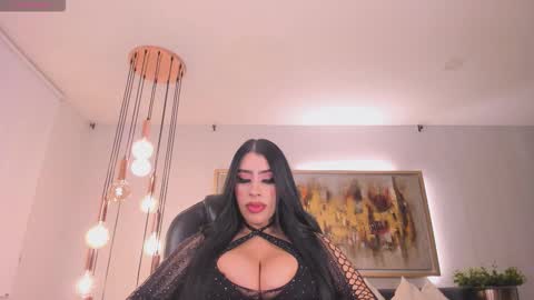 leahlombardi_ online show from October 5, 3:11 am