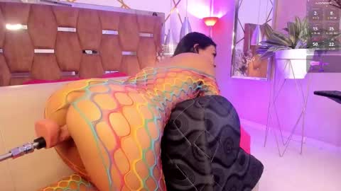 Leah  Win a fuck machine control by tipyng 26 tokens. ask me online show from March 7, 11:23 pm