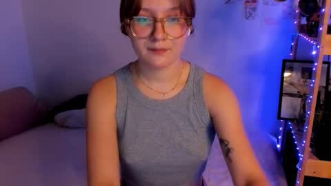 Ellie online show from October 19, 6:59 am