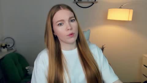 Lilly online show from November 27, 8:45 pm