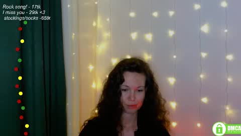 hey Im Leia and I love rock  online show from June 13, 7:22 pm