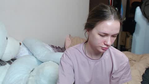 leila_bambi online show from December 9, 9:06 am