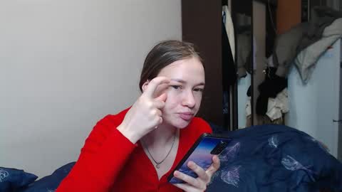 leila_bambi_ online show from March 10, 5:29 pm