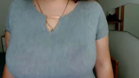 Leila online show from December 18, 6:18 am