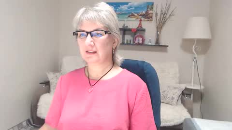 Leila Kinky online show from October 24, 5:47 am