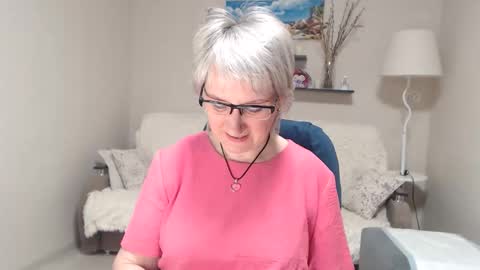 Leila Kinky online show from February 21, 1:34 pm