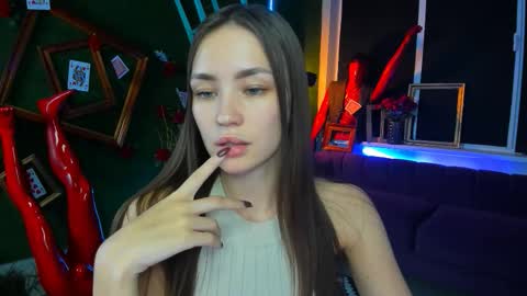 Leila Rai online show from November 6, 4:02 pm