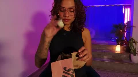 Leja online show from March 19, 9:08 pm