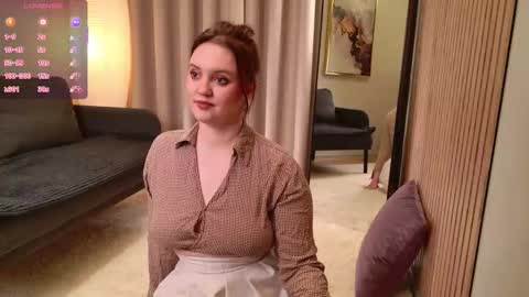 Lela online show from February 12, 7:04 pm