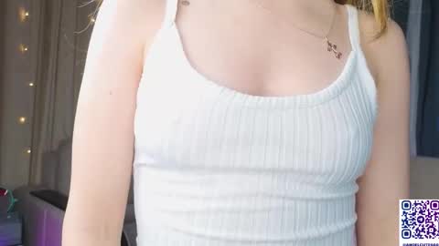 Alexandria online show from November 22, 9:06 pm