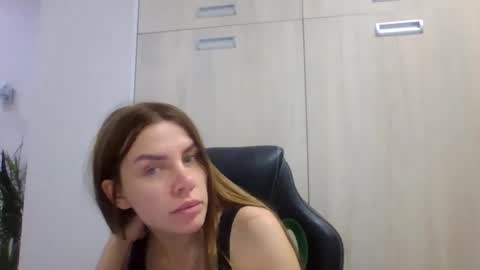 lena6122000 online show from September 29, 2:11 pm