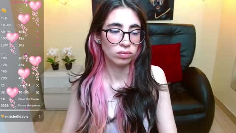 Lena online show from December 5, 9:17 pm