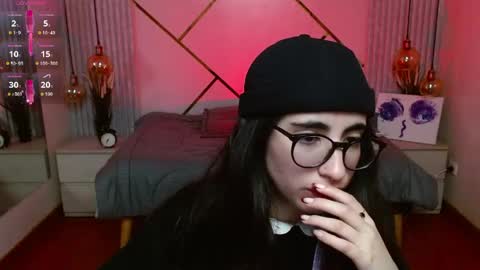 Lena online show from June 4, 8:35 pm