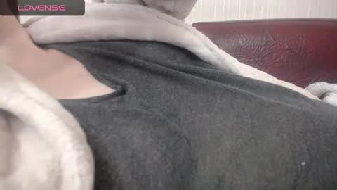 lenagolden online show from February 12, 2:03 am