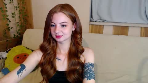 Lori online show from September 20, 7:12 pm