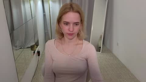  Ashly  online show from December 12, 2:33 pm