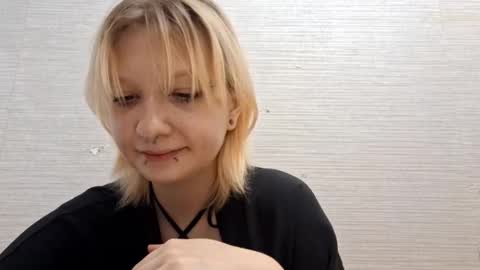 leonorekaufhold online show from November 22, 8:39 am