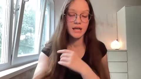 leontineshuttlesworth online show from August 4, 8:31 am
