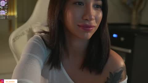 Leora online show from September 27, 5:31 pm