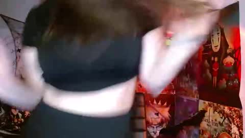 little secret online show from October 14, 6:43 pm