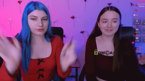 leslie_bird online show from March 14, 10:27 am