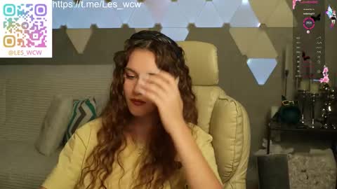 LeslieKorfs online show from November 28, 10:24 pm