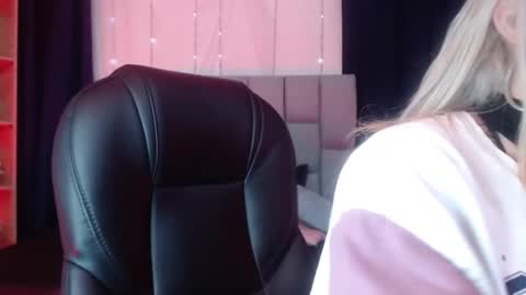 Less  online show from March 3, 11:36 am