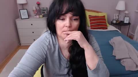 Mary online show from March 2, 1:29 pm