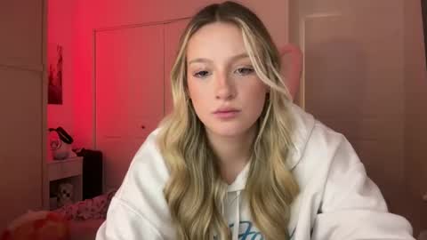 lexisRose online show from June 10, 1:49 am