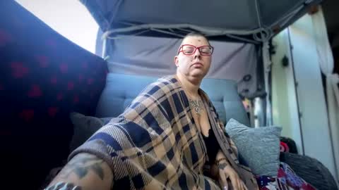 Lexi und Lex online show from September 22, 6:45 am