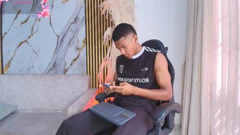 Just Decker online show from December 1, 5:26 pm