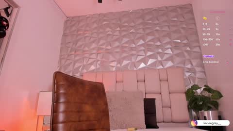 Lexie  online show from February 3, 12:14 pm