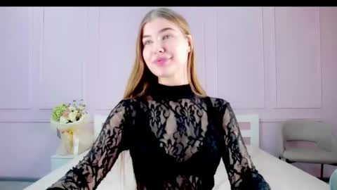 LexieSugar online show from October 17, 2:20 pm