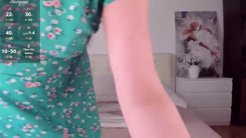 Lexi online show from June 5, 5:44 am